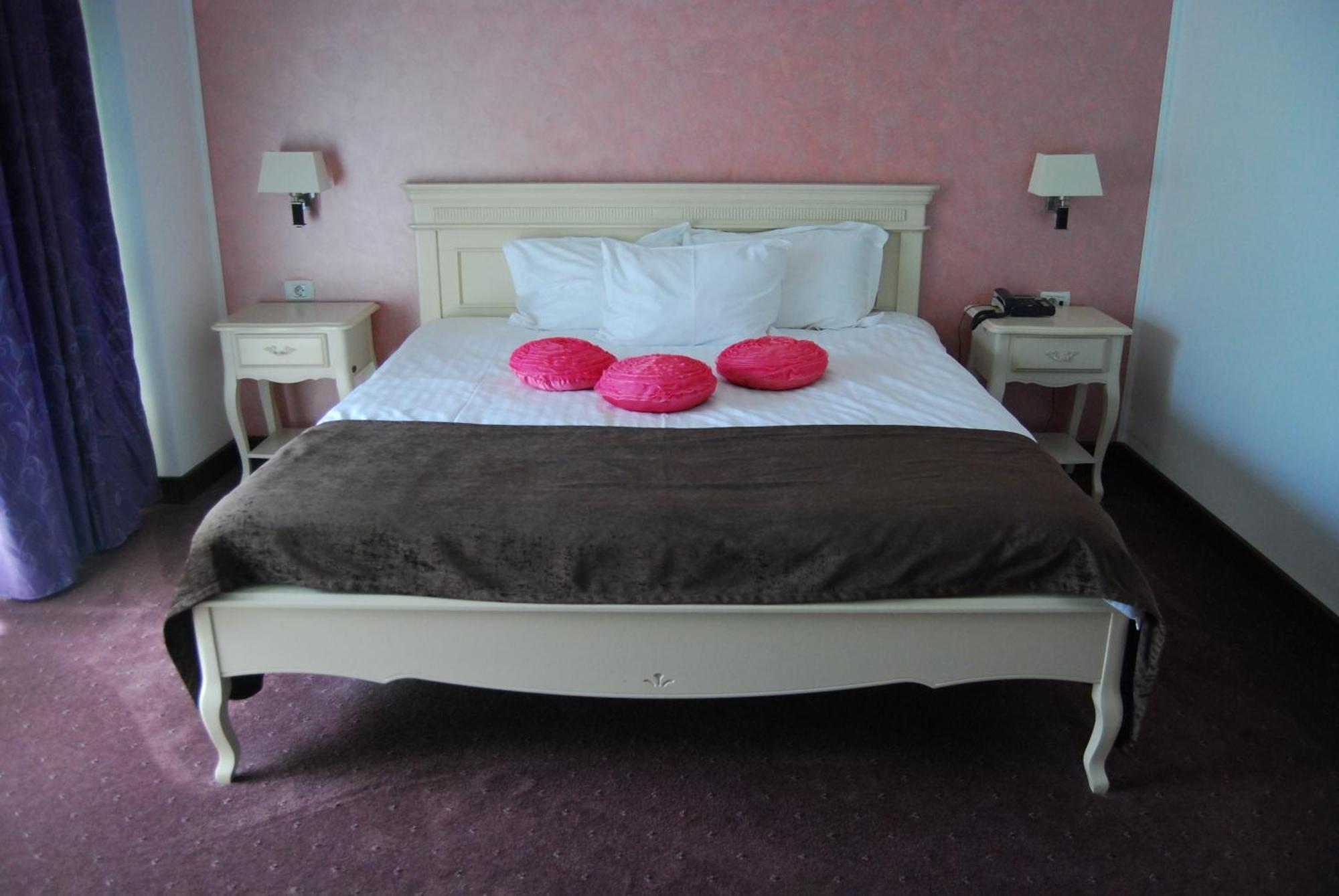 Hotel Zodiac Constanta Bagian luar foto