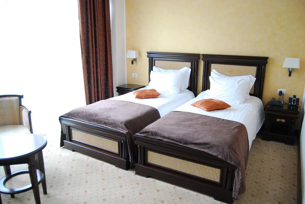 Hotel Zodiac Constanta Ruang foto